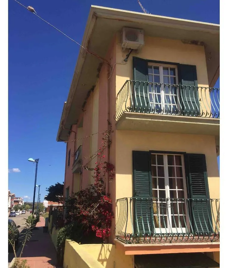Gio Guest House La Caletta